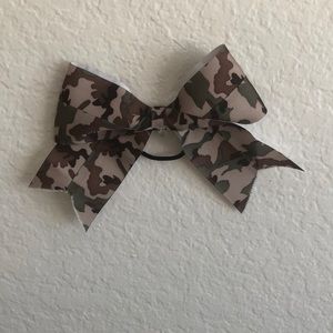 you can’t find me cheer bow